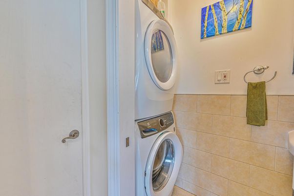 Interior, Utility Closets, Washer
