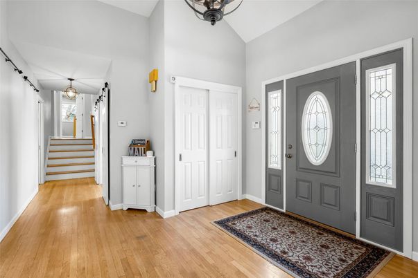 Chandelier, Interior, Wood Texture Flooring