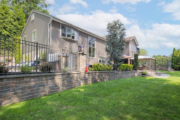 Backyard, Exterior, Playground