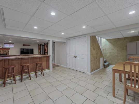 Interior, Recessed Lighting