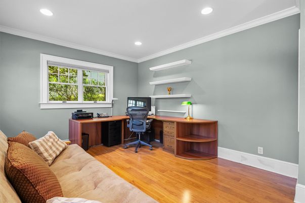 Home Office, Interior, Recessed Lighting, Wood Texture Flooring