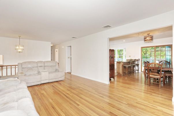 Chandelier, Dining room, Interior, Living room, Wood Texture Flooring