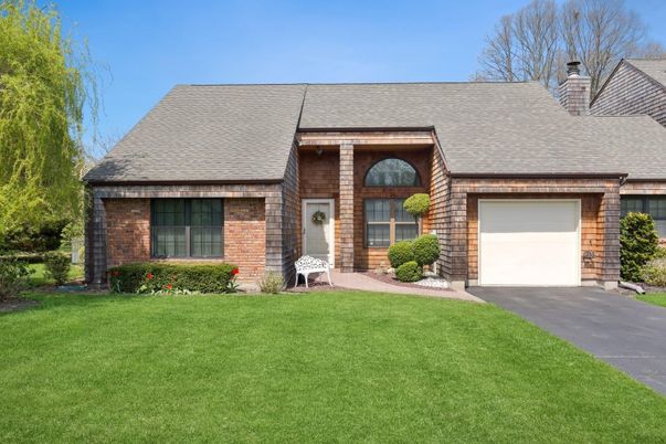 Attached, Exterior, Facade, Brick Facade, Brick Traditional