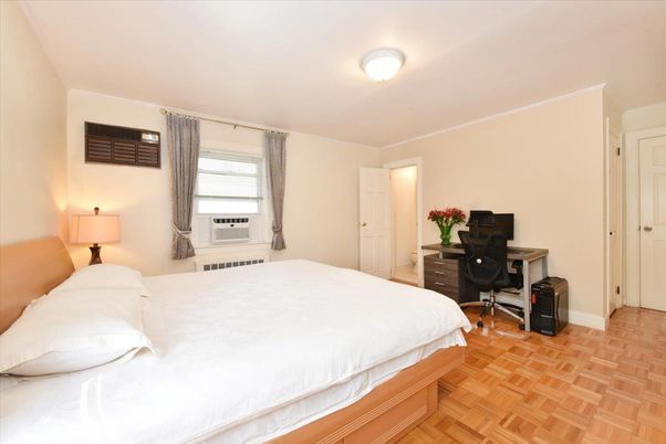 Bedroom, Home Office, Interior, Wood Texture Flooring