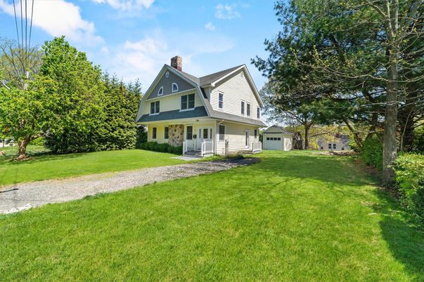 Backyard, Detached Garage, Exterior