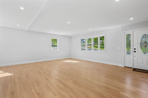 Empty room, Interior, Recessed Lighting, Wood Texture Flooring