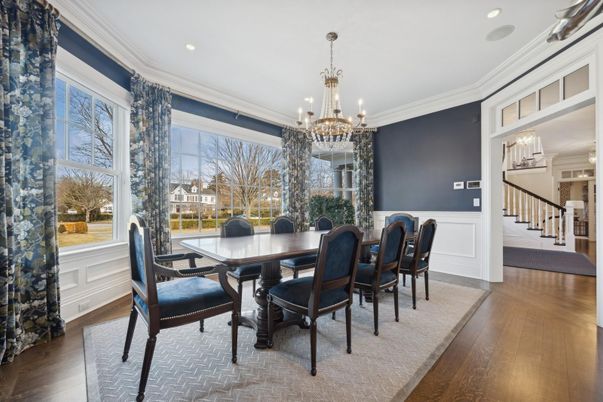 Chandelier, Dining room, Interior, Recessed Lighting, Wood Texture Flooring