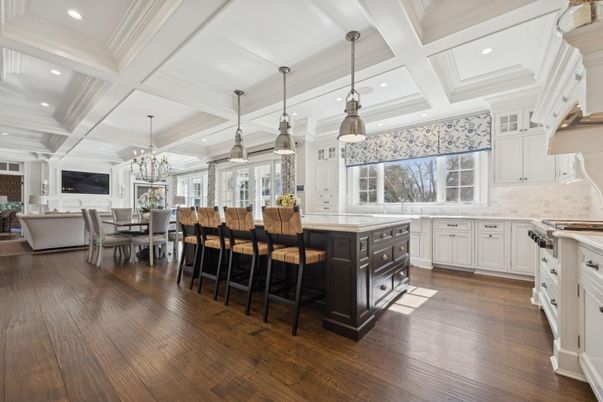 Chandelier, Dining room, Interior, Kitchen, Living room, Pendant Lights, Recessed Lighting, Wood Texture Flooring