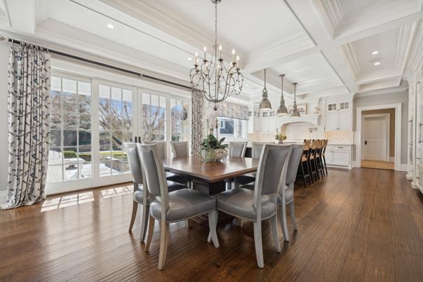 Chandelier, Dining room, Interior, Kitchen, Pendant Lights, Recessed Lighting, Wood Texture Flooring