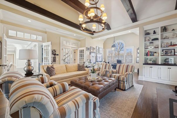 Chandelier, Interior, Living room, Pendant Lights, Recessed Lighting, Wooden Beams, Wood Texture Flooring