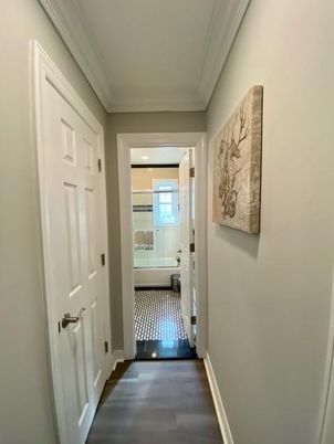 Bathroom, Interior, Recessed Lighting, Wood Texture Flooring