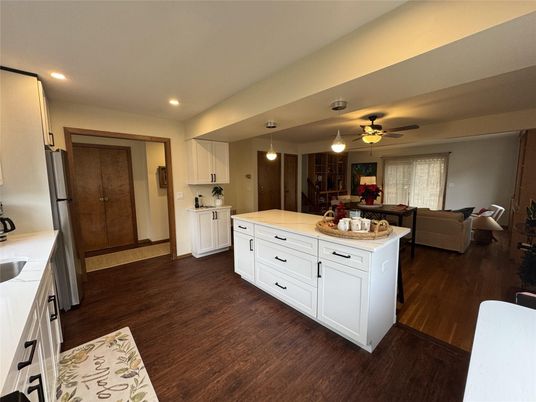 Interior, Kitchen, Living room, Pendant Lights, Recessed Lighting, Wood Texture Flooring