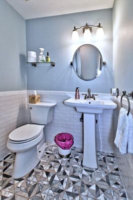 Bathroom, Interior