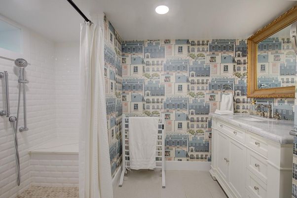 Bathroom, Interior, Recessed Lighting