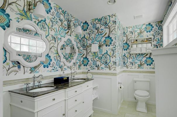 Bathroom, Interior, Recessed Lighting