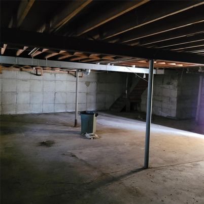 Interior, Wooden Beams