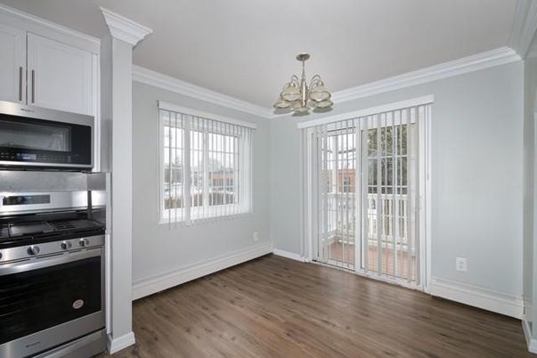 Chandelier, Empty room, Interior, Kitchen, Stainless Steel Appliances, Wood Texture Flooring