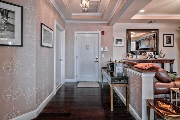 Interior, Recessed Lighting, Wood Texture Flooring