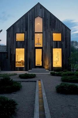 Exterior, Facade, Modern
