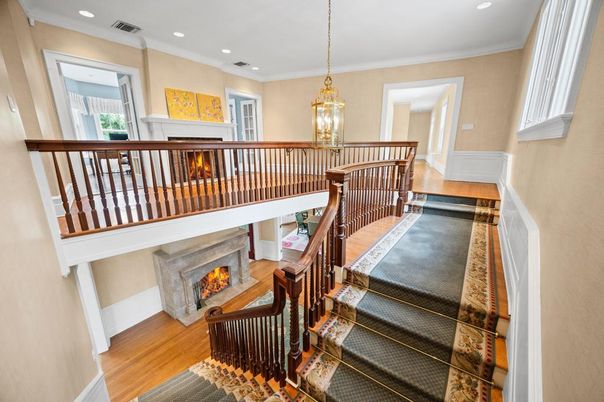 Chandelier, Fireplace, Interior, Pendant Lights, Recessed Lighting, Wood Texture Flooring