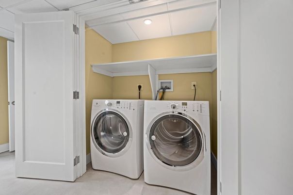 Interior, Recessed Lighting, Utility Closets, Washer