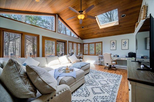 Home Office, Interior, Living room, Recessed Lighting, Wooden Ceilings, Wood Texture Flooring