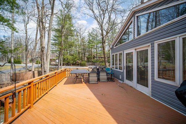 Exterior, Wood Texture Flooring