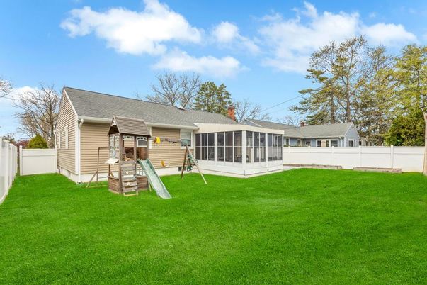 Backyard, Exterior, Playground