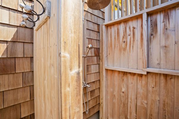 Exterior, Wooden Walls