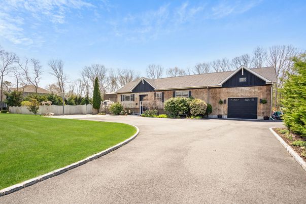 Attached, Exterior, Facade, Brick Facade, Ranch