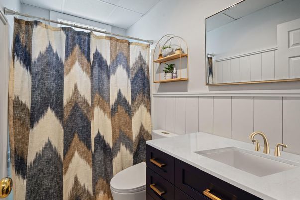 Bathroom, Interior