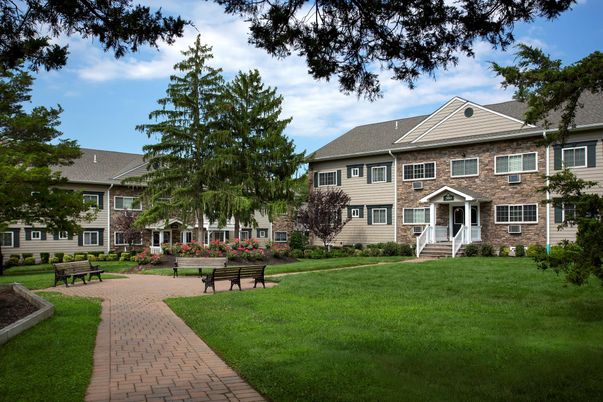 Backyard, Exterior, Facade, Brick Facade, Georgian