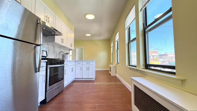 Interior, Kitchen, Recessed Lighting, Wood Texture Flooring