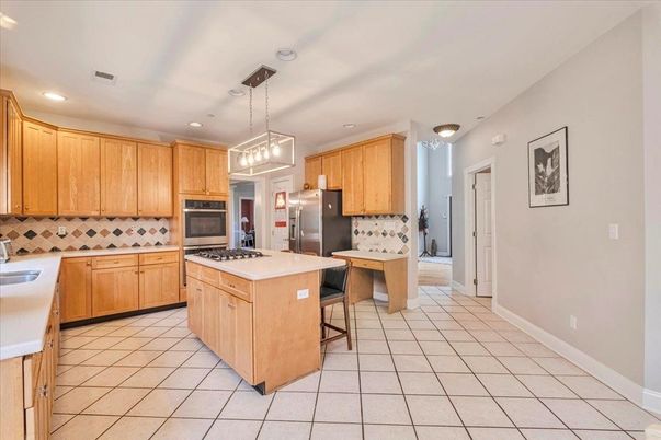 Interior, Kitchen, Pendant Lights, Recessed Lighting, Stainless Steel Appliances