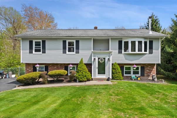 Exterior, Facade, Brick Facade, Raised Ranch