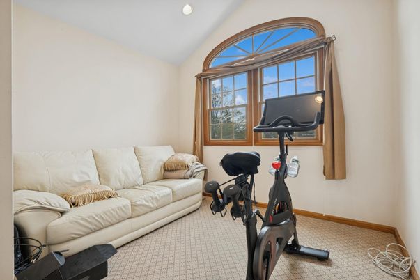 Fitness Equipment, Interior, Living room, Recessed Lighting