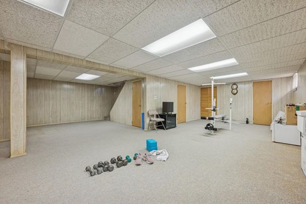 Fitness Equipment, Interior, Recessed Lighting, Wooden Walls