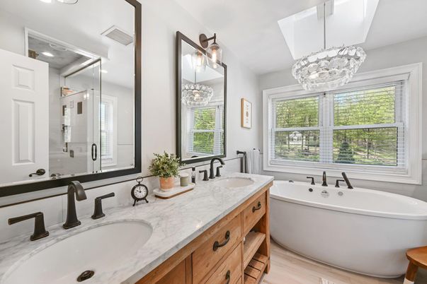 Bathroom, Dual Sink Vanities, Free Standing Baths, Interior, Pendant Lights, Wood Texture Flooring