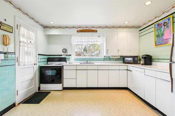 Interior, Kitchen, Recessed Lighting