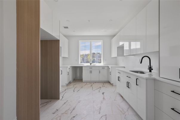 Interior, Kitchen, Marble, Recessed Lighting