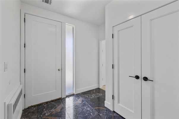 Interior, Marble