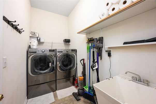 Interior, Washer