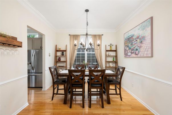 Chandelier, Dining room, Interior, Kitchen, Pendant Lights, Wood Texture Flooring