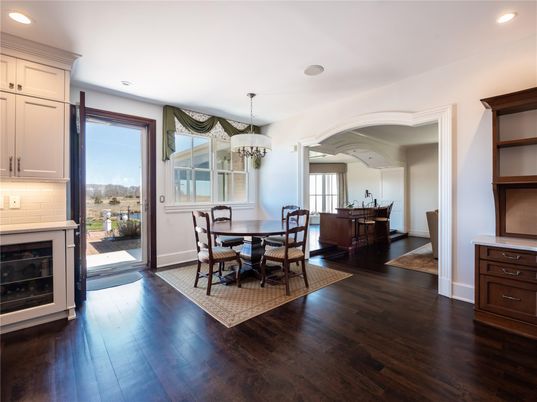 Chandelier, Dining room, Interior, Recessed Lighting, Wood Texture Flooring