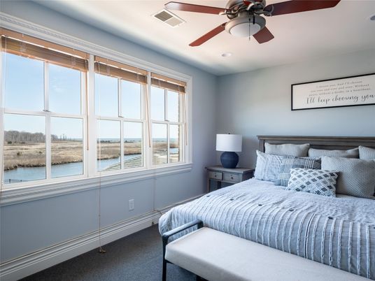 Bedroom, Interior, Recessed Lighting, Water