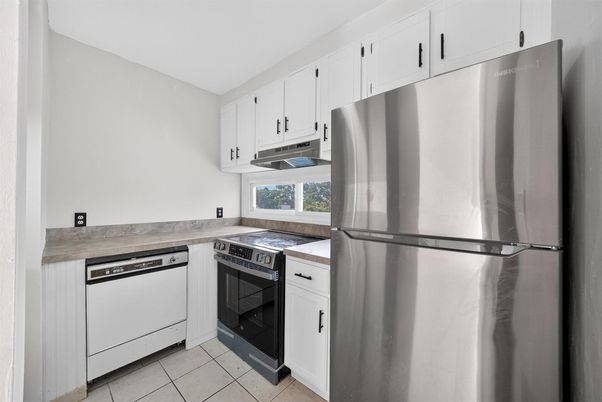 Interior, Kitchen, Stainless Steel Appliances