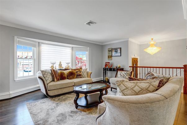 Chandelier, Interior, Living room, Wood Texture Flooring