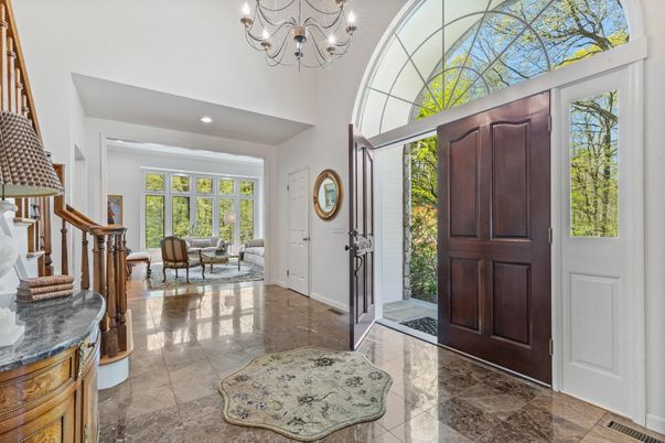 Chandelier, Interior, Recessed Lighting