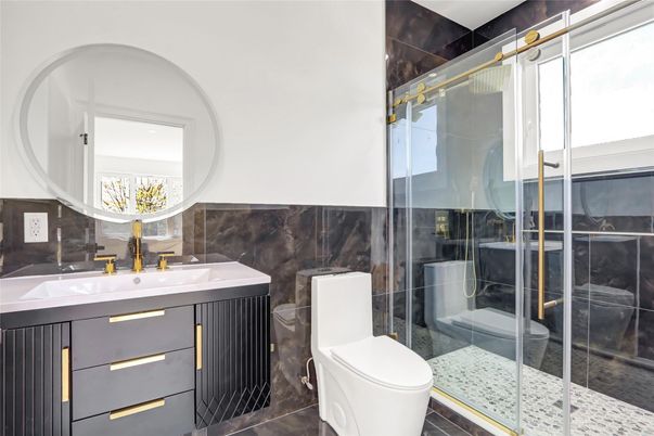Bathroom, Glass Shower, Interior