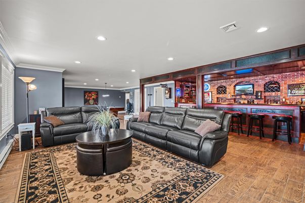 Interior, Living room, Pendant Lights, Recessed Lighting, Stone Walls, Wood Texture Flooring
